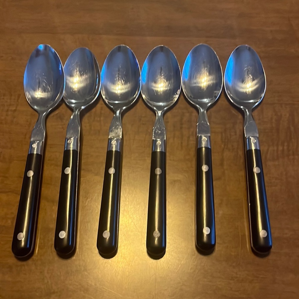 Washington Forge Mardi Gras Black Stainless‎ Soup Spoon 6 Silverware flatware